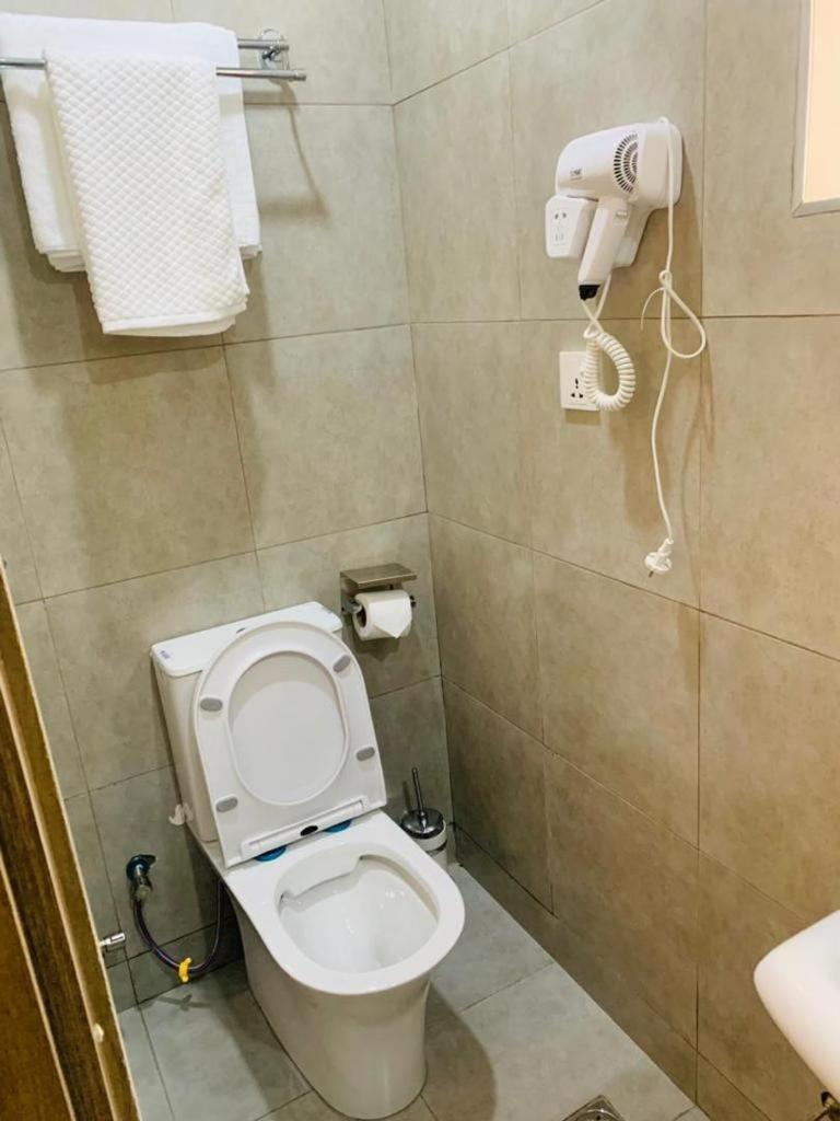 Swiss Pearl Continental Suite Wupa Ngoại thất bức ảnh