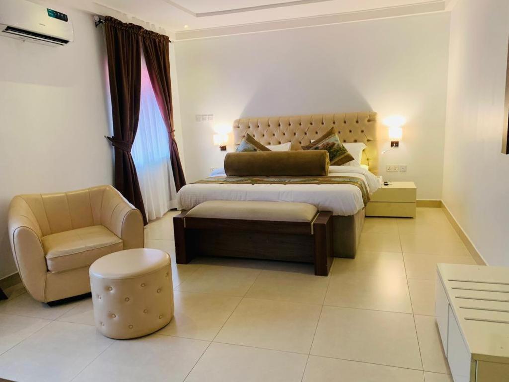 Swiss Pearl Continental Suite Wupa Ngoại thất bức ảnh